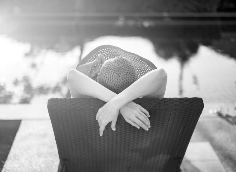 The-Balmoral-Riverside-Gal-1-1-768x558